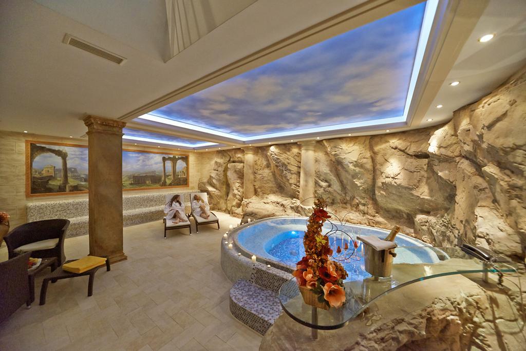 Hotel Stefanik มิยาวา ภายนอก รูปภาพ